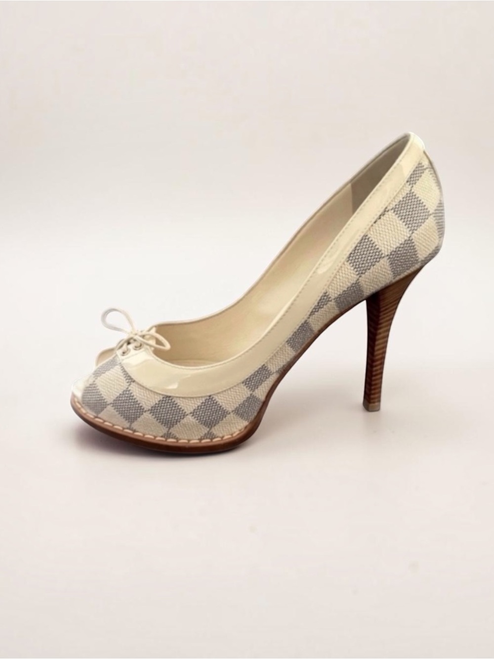 LOUIS VUITTON Damier Azur Palm Beach Open Toe Pump Size 38